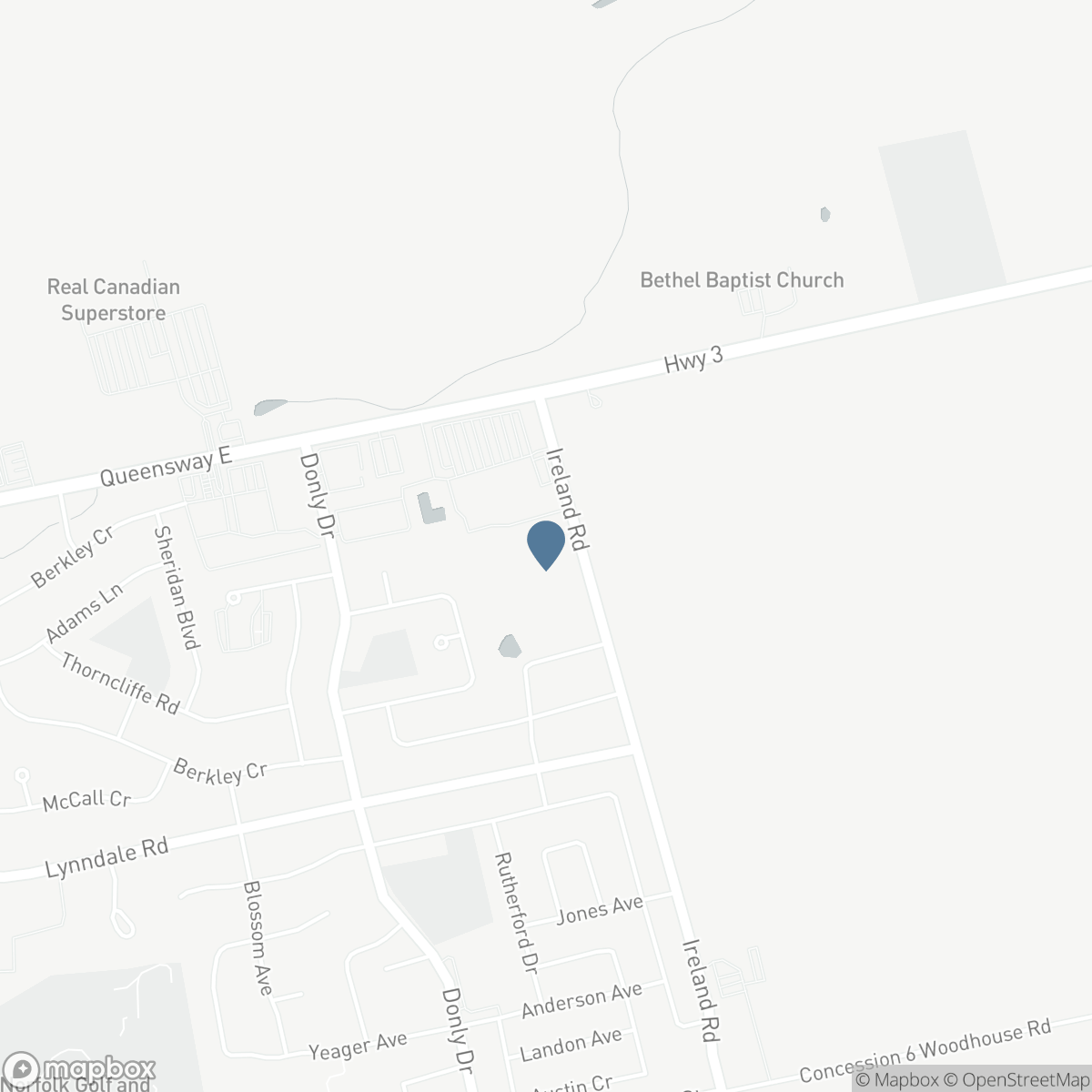 34 ANDREW Avenue, Simcoe, Ontario N3Y 4Y8